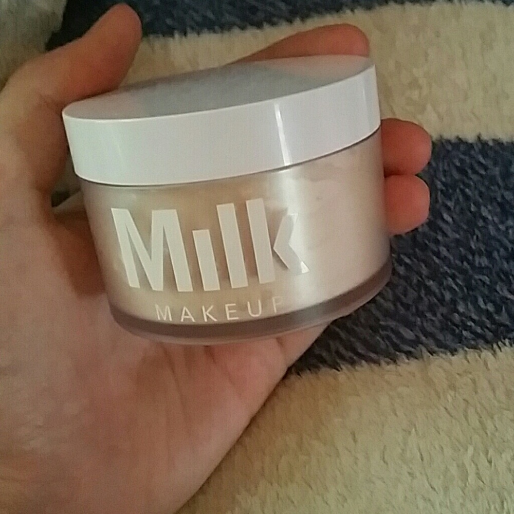 Milk Makeup set and blur powder